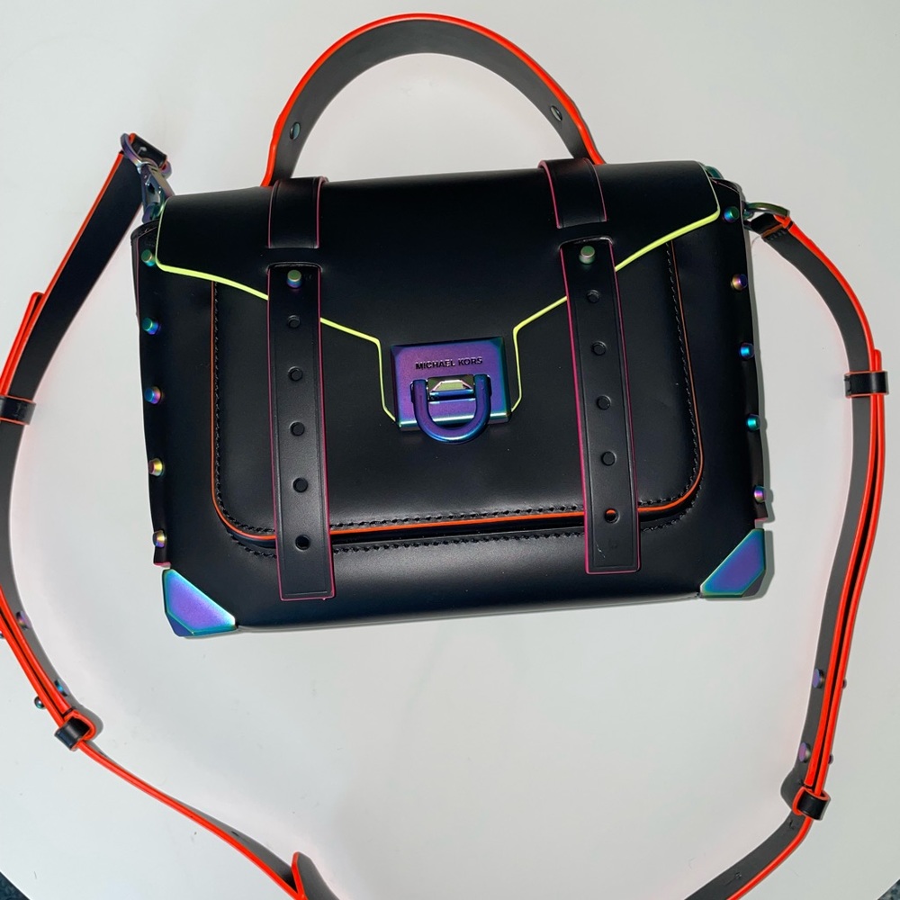 NWOT MICHAEL KORS NEON PURSE